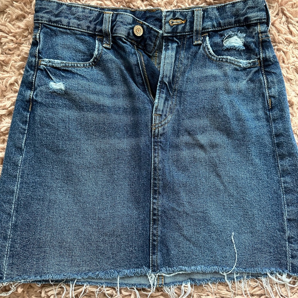 H&M denim skirt.